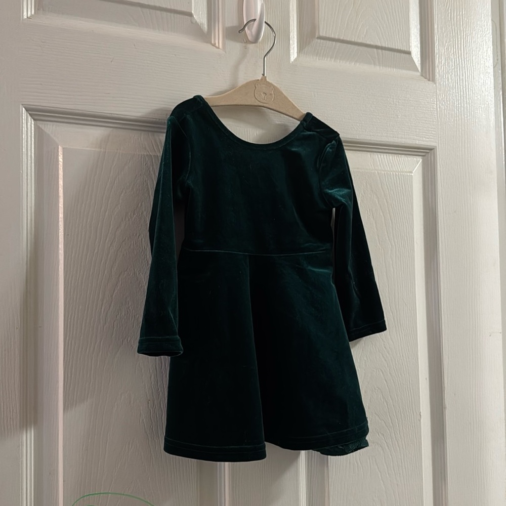 Beautiful toddler dress size 12-18 months